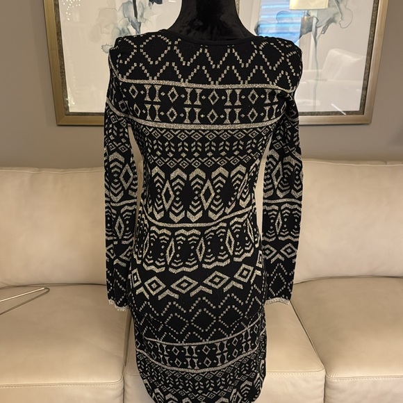 Antonio & Melani metallic holiday dress! - Picture 2 of 6